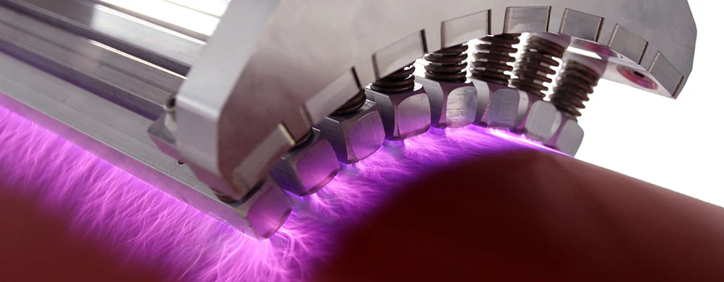 Tratamiento Superficial Corona para la industria de Conversión, Extrusión e Impresión
